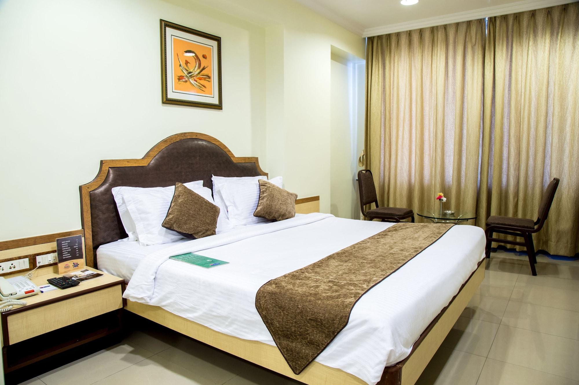 Hotel Tip Top Plaza 塞恩 外观 照片