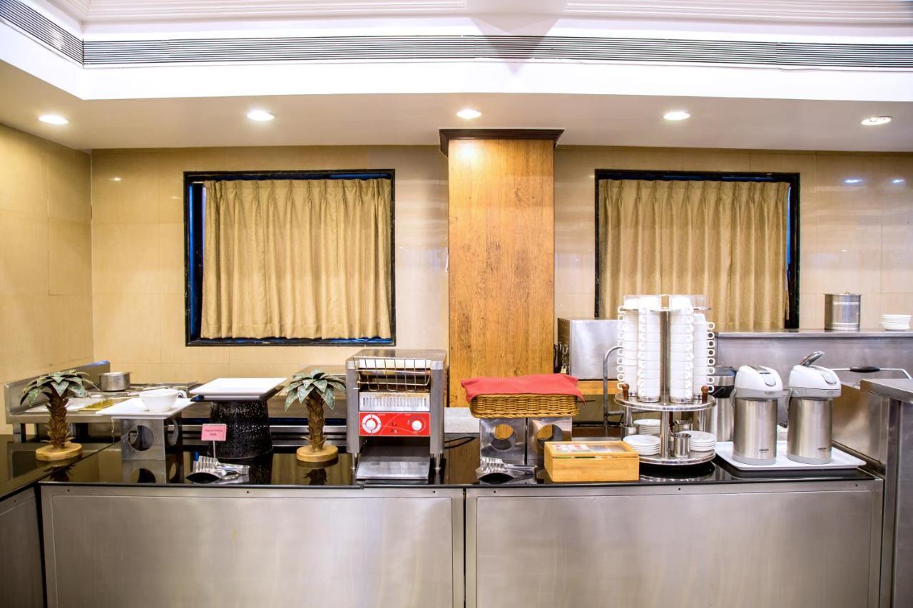 Hotel Tip Top Plaza 塞恩 外观 照片