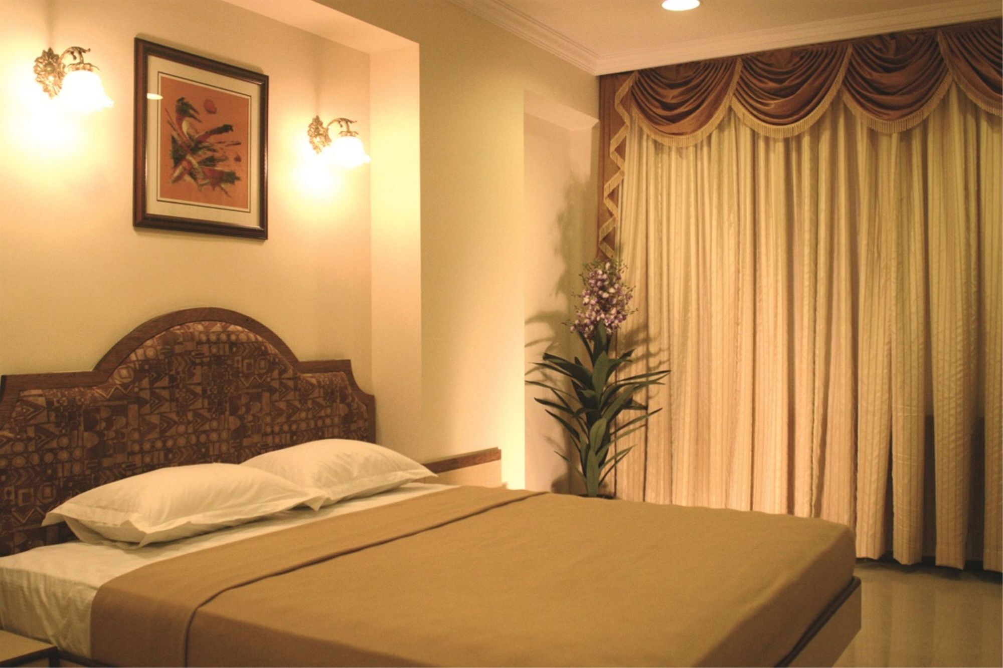 Hotel Tip Top Plaza 塞恩 外观 照片
